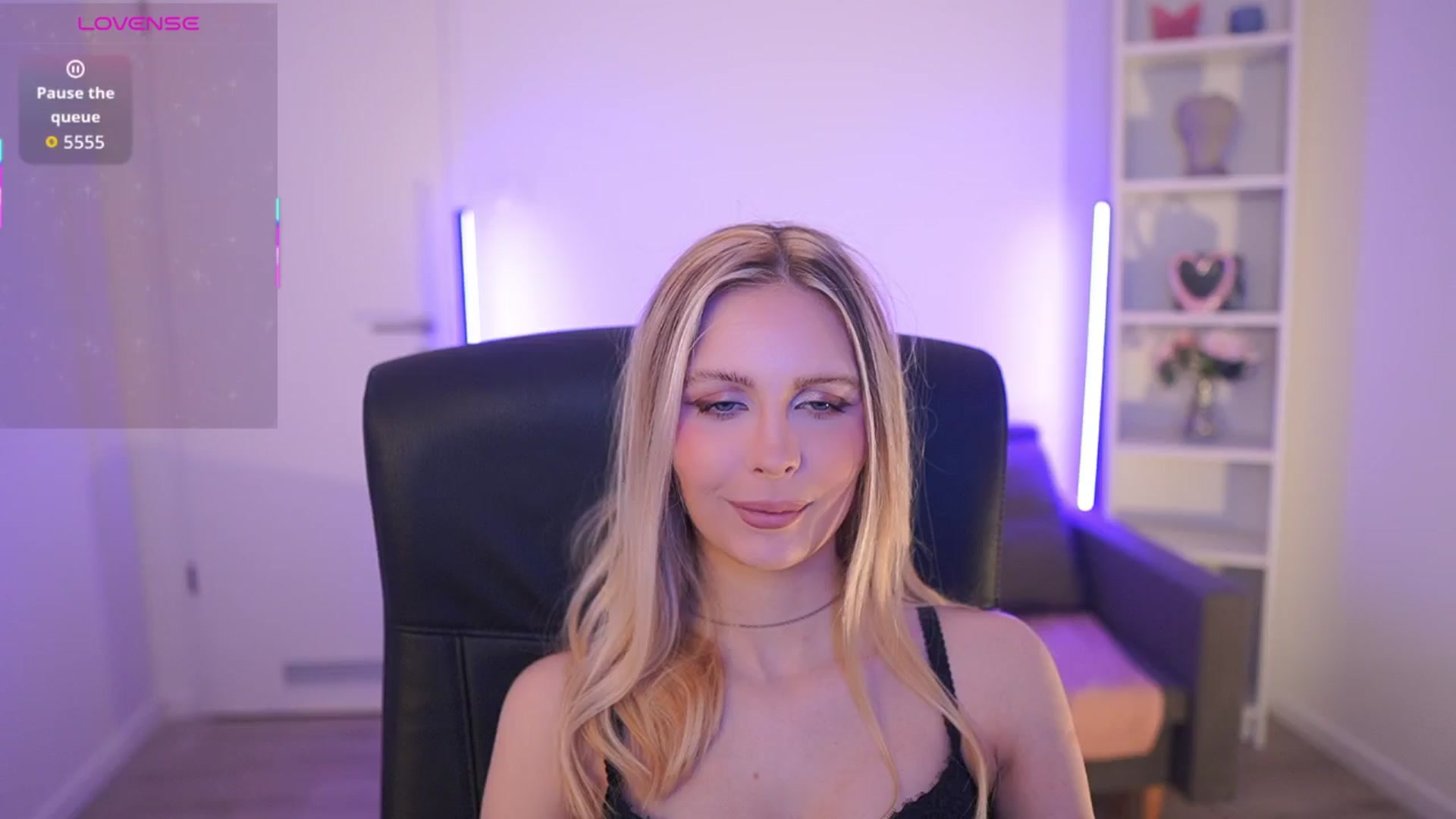 Gallery image thumbnail from Catecrago_'s myfreecams stream on, 03/16/2026, 12:35 image 3 of 20