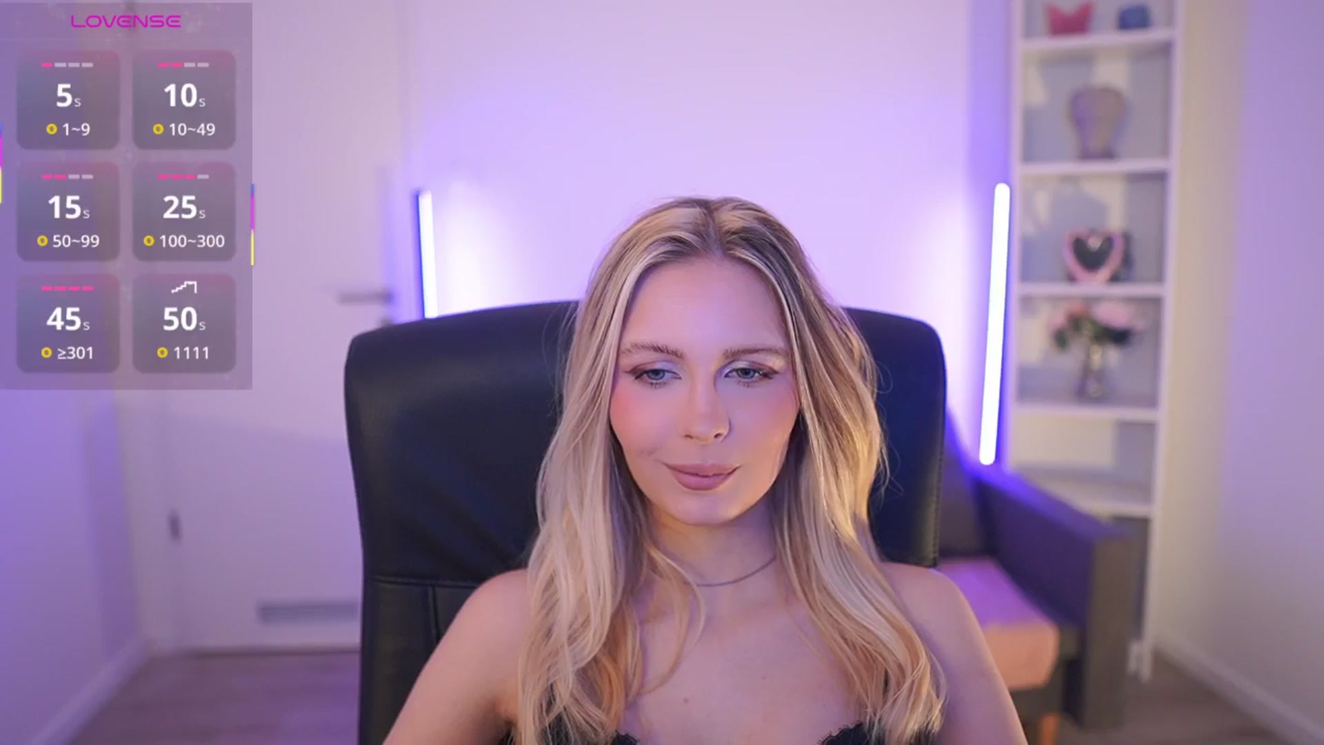 Gallery image thumbnail from Catecrago_'s myfreecams stream on, 03/16/2026, 12:35 image 17 of 20