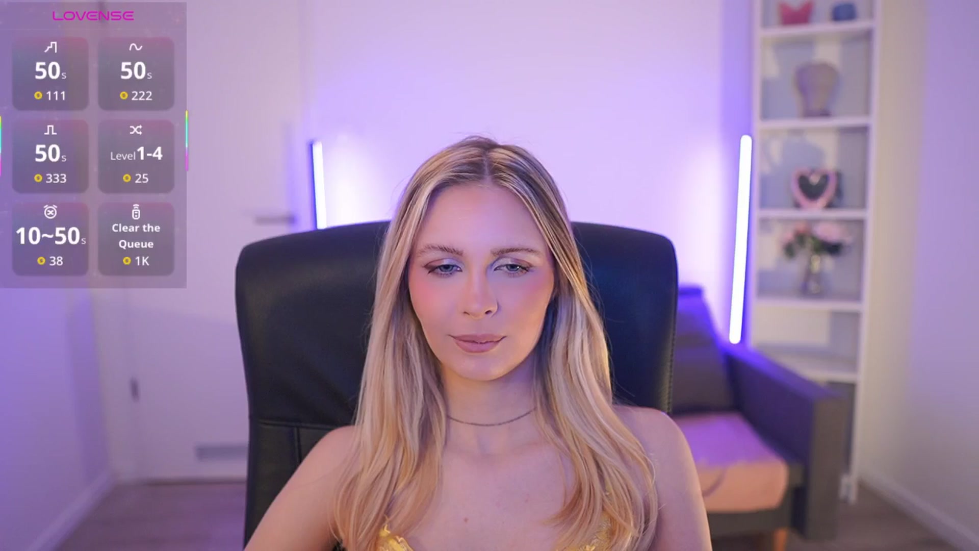 Gallery image thumbnail from Catecrago_'s myfreecams stream on, 03/17/2026, 13:21 image 10 of 20