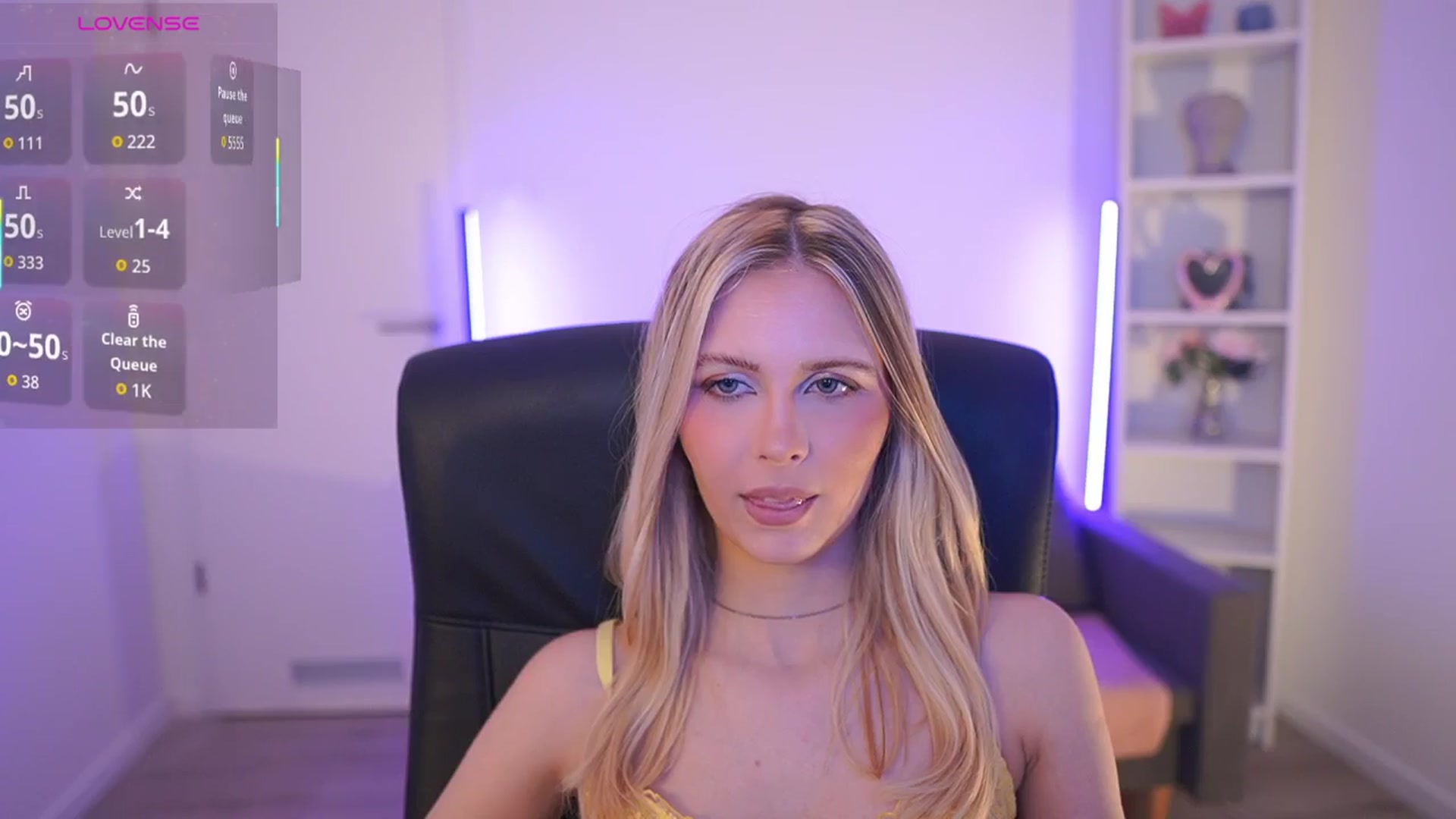 Gallery image thumbnail from Catecrago_'s myfreecams stream on, 03/17/2026, 13:21 image 16 of 20