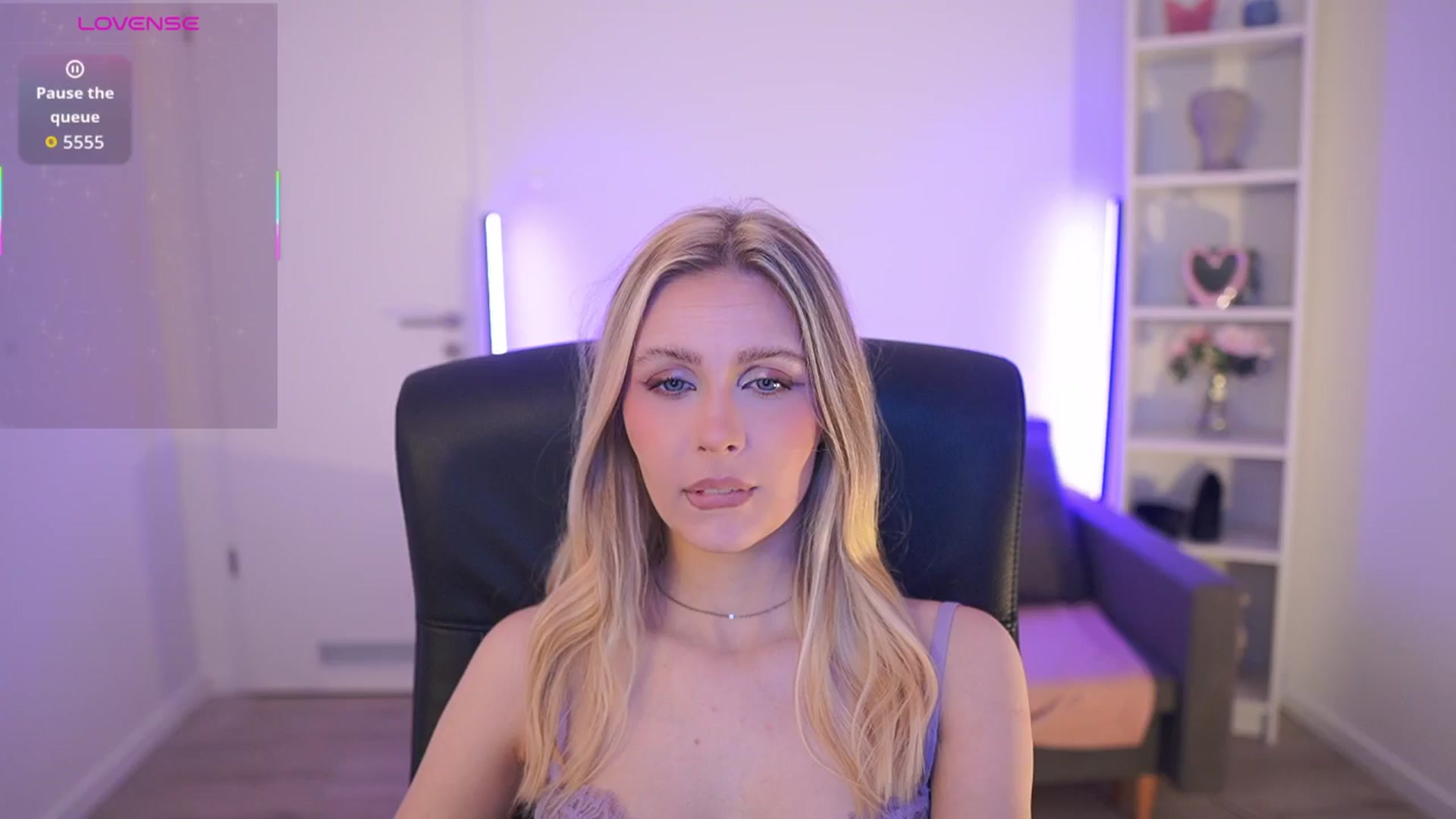Gallery image thumbnail from Catecrago_'s myfreecams stream on, 03/19/2026, 11:14 image 2 of 20