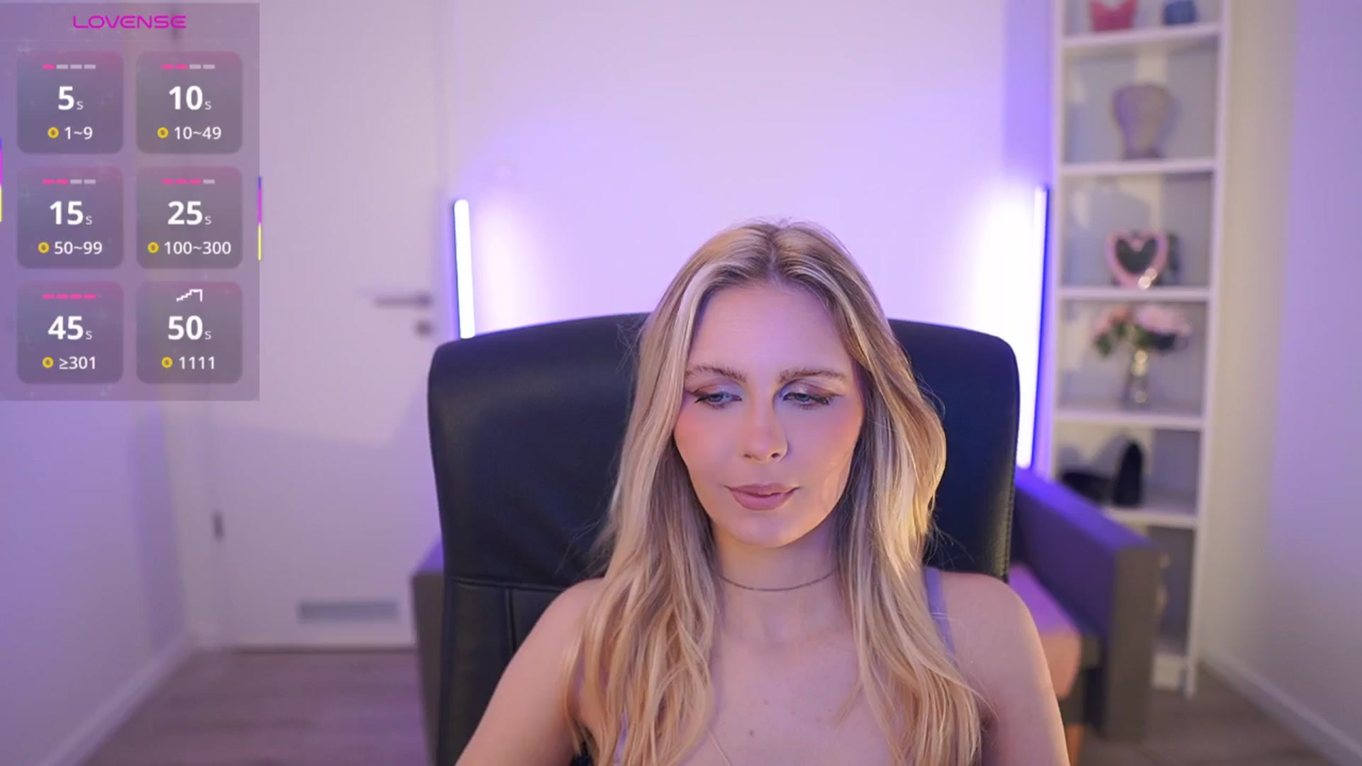 Gallery image thumbnail from Catecrago_'s myfreecams stream on, 03/19/2026, 12:03 image 1 of 20