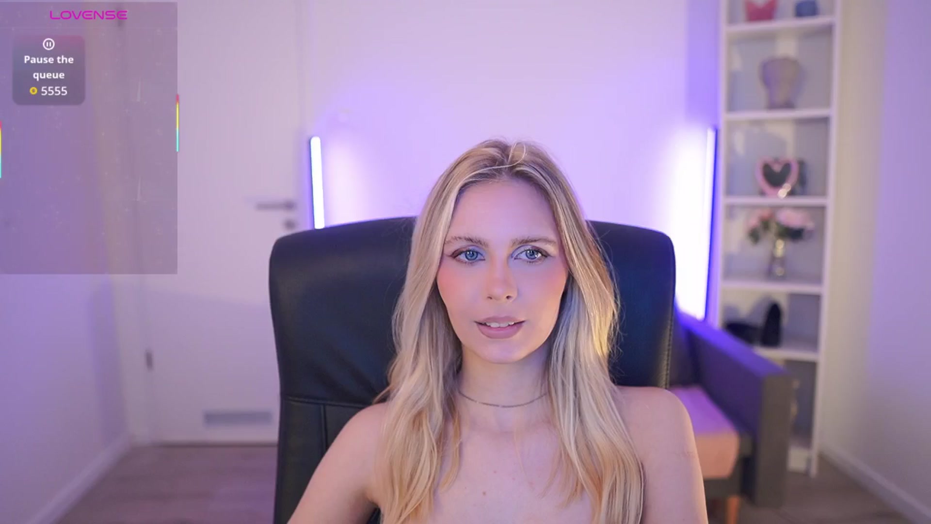 Gallery image thumbnail from Catecrago_'s myfreecams stream on, 03/19/2026, 12:03 image 13 of 20