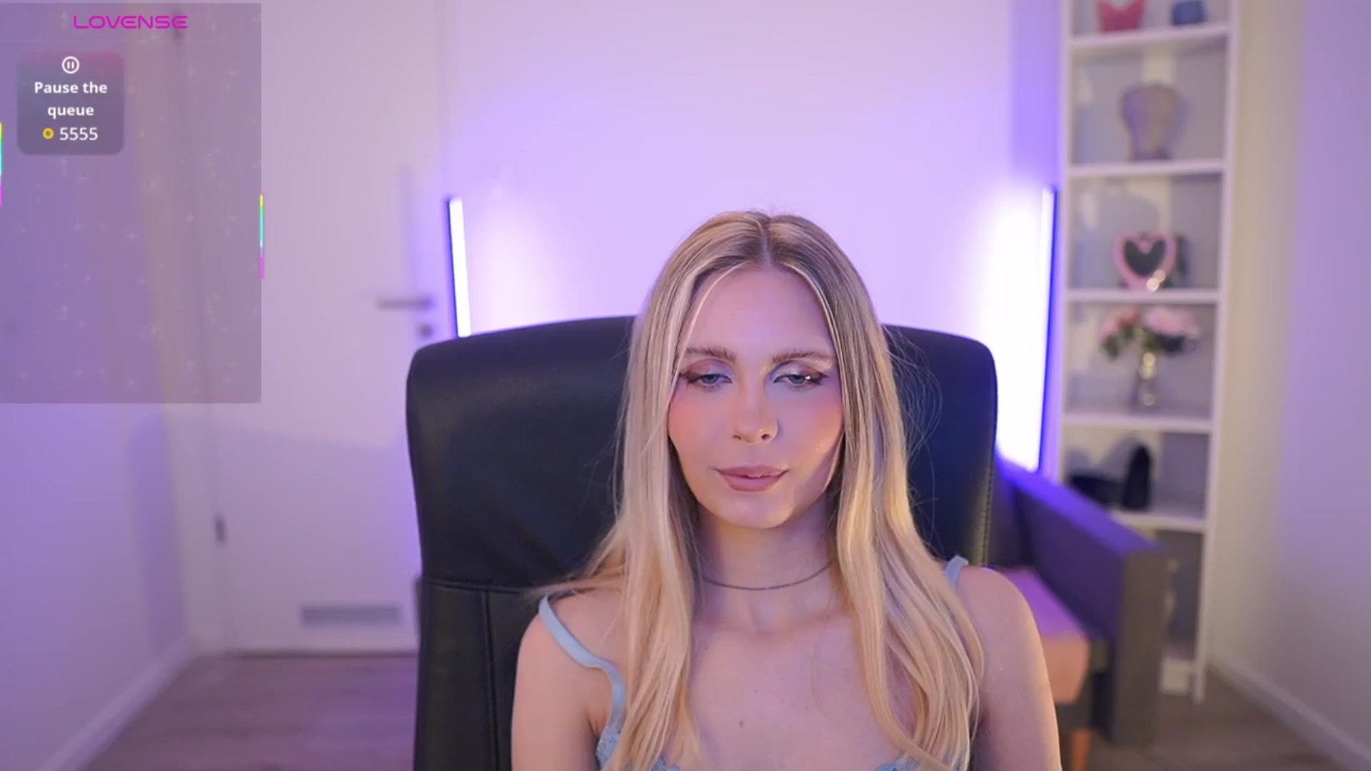 Gallery image thumbnail from Catecrago_'s myfreecams stream on, 03/20/2026, 13:04 image 4 of 20