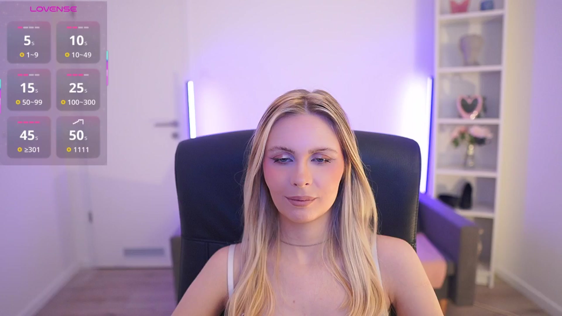 Gallery image thumbnail from Catecrago_'s myfreecams stream on, 03/23/2026, 13:27 image 16 of 20