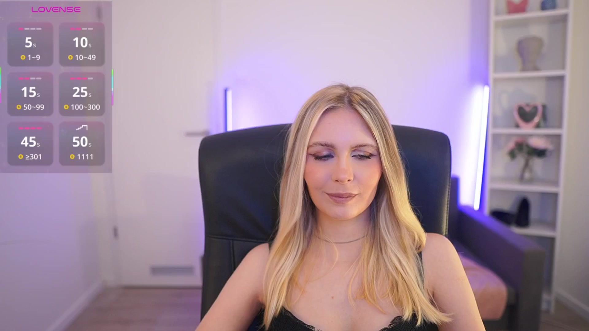 Gallery image thumbnail from Catecrago_'s myfreecams stream on, 03/26/2026, 13:12 image 17 of 20