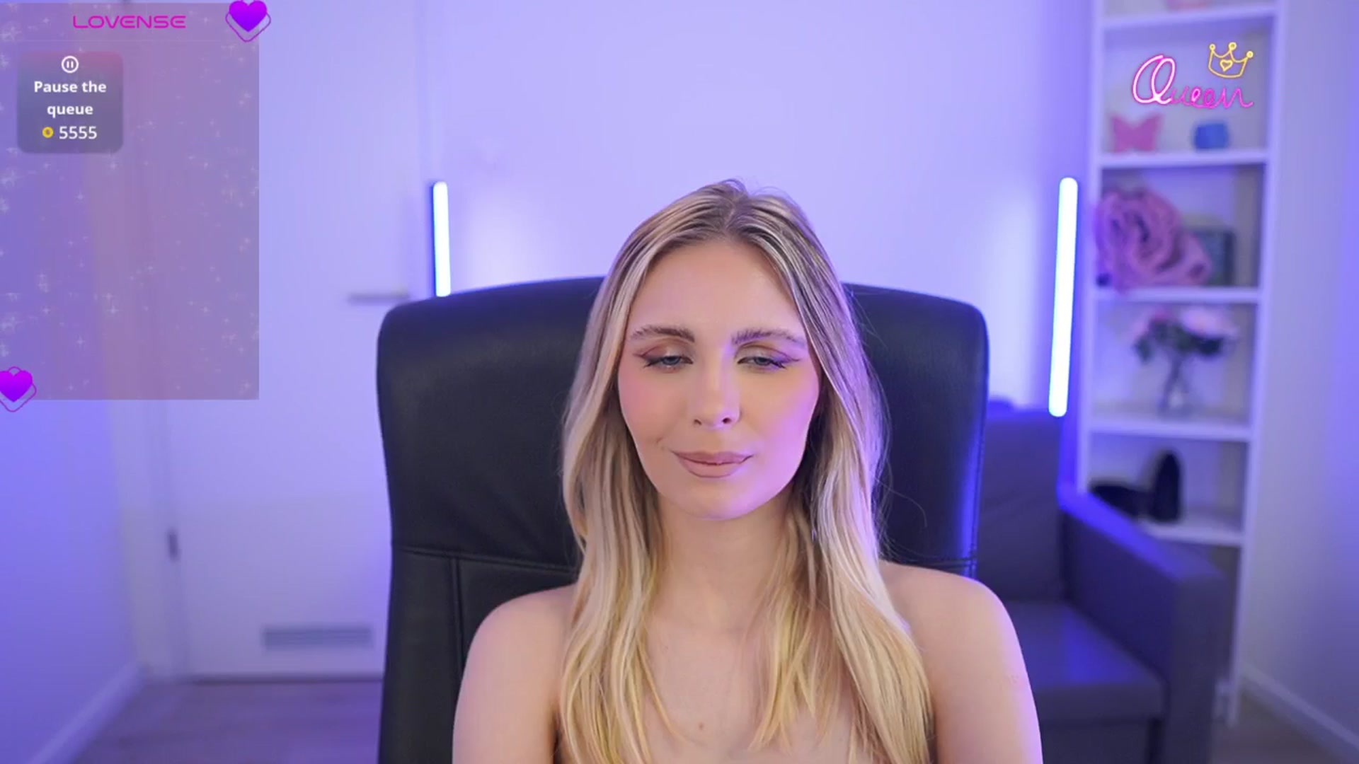 Gallery image thumbnail from Catecrago_'s myfreecams stream on, 04/08/2026, 12:01 image 7 of 20