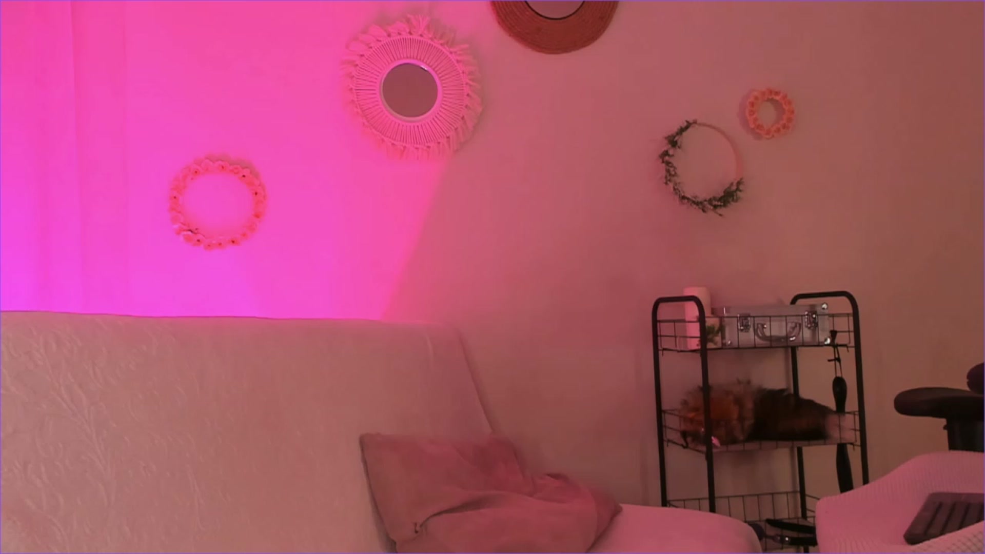 Gallery image thumbnail from Cathelyn's myfreecams stream on, 11/16/2022, 24:28 image 4 of 20