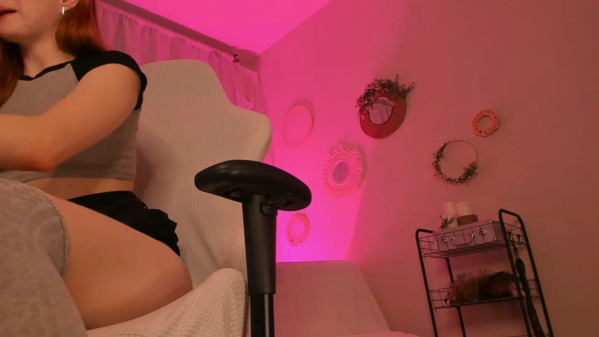 Gallery image thumbnail from Cathelyn's myfreecams stream on, 11/20/2022, 01:57 image 20 of 20