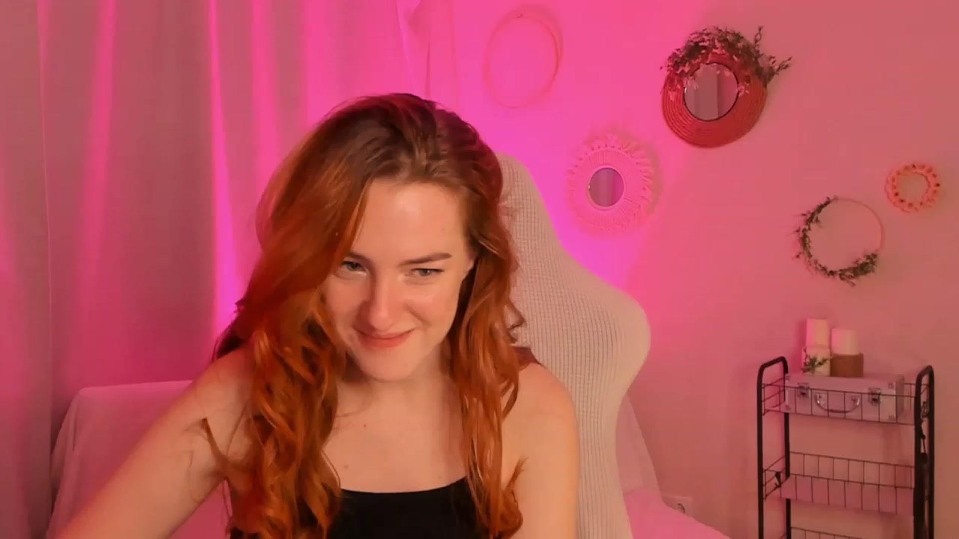 Gallery image thumbnail from Cathelyn's myfreecams stream on, 11/22/2022, 05:27 image 6 of 20