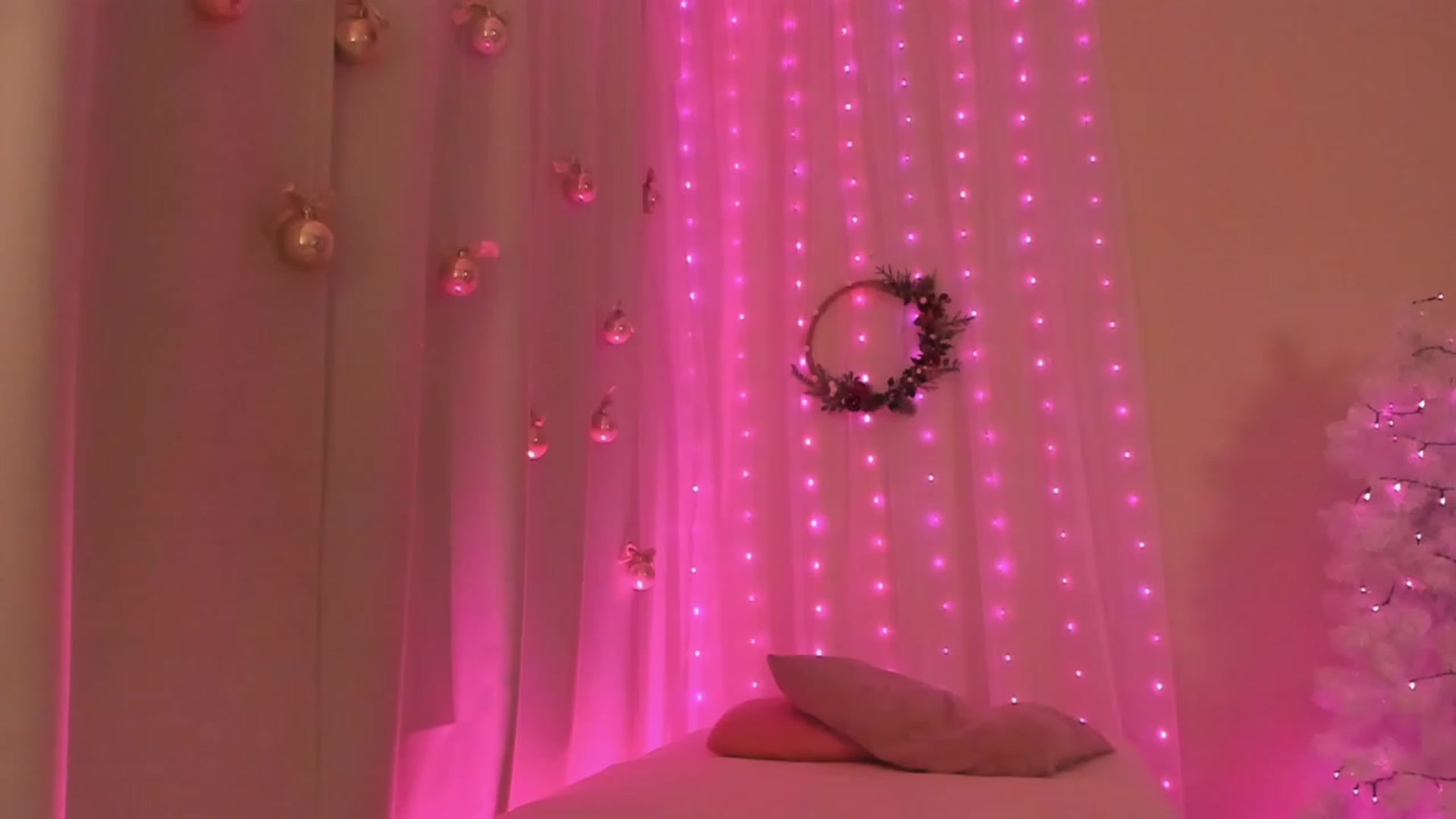 Gallery image thumbnail from Cathelyn's myfreecams stream on, 12/11/2022, 23:53 image 8 of 20