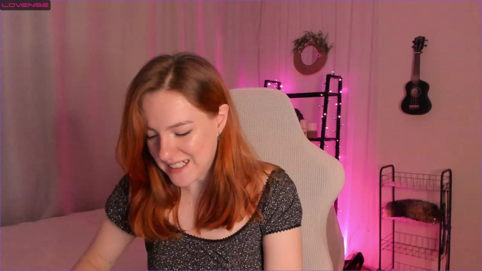 Gallery image thumbnail from Cathelyn's myfreecams stream on, 01/10/2023, 09:53 image 16 of 20