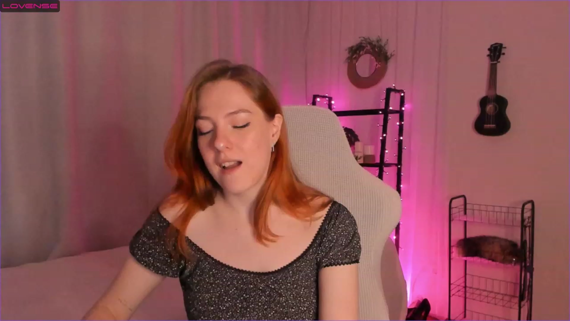 Gallery image thumbnail from Cathelyn's myfreecams stream on, 01/10/2023, 09:53 image 13 of 20