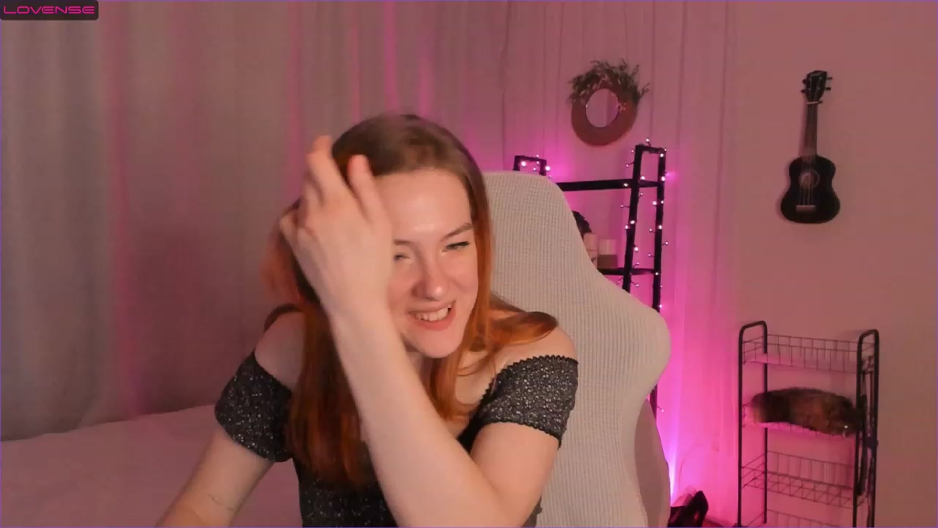 Gallery image thumbnail from Cathelyn's myfreecams stream on, 01/10/2023, 09:53 image 18 of 20
