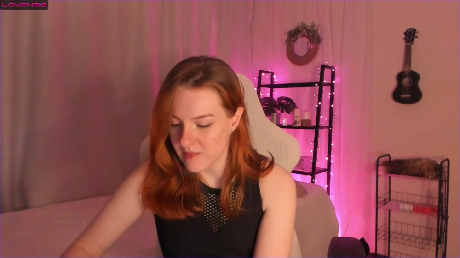 Gallery image thumbnail from Cathelyn's myfreecams stream on, 01/19/2023, 09:08 image 12 of 20