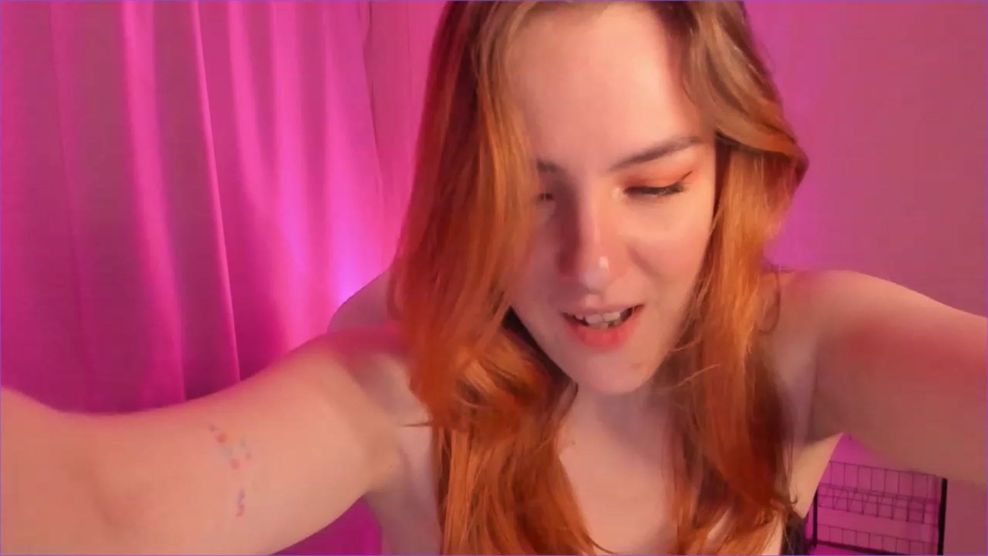 Gallery image thumbnail from Cathelyn's myfreecams stream on, 03/15/2023, 08:03 image 14 of 20