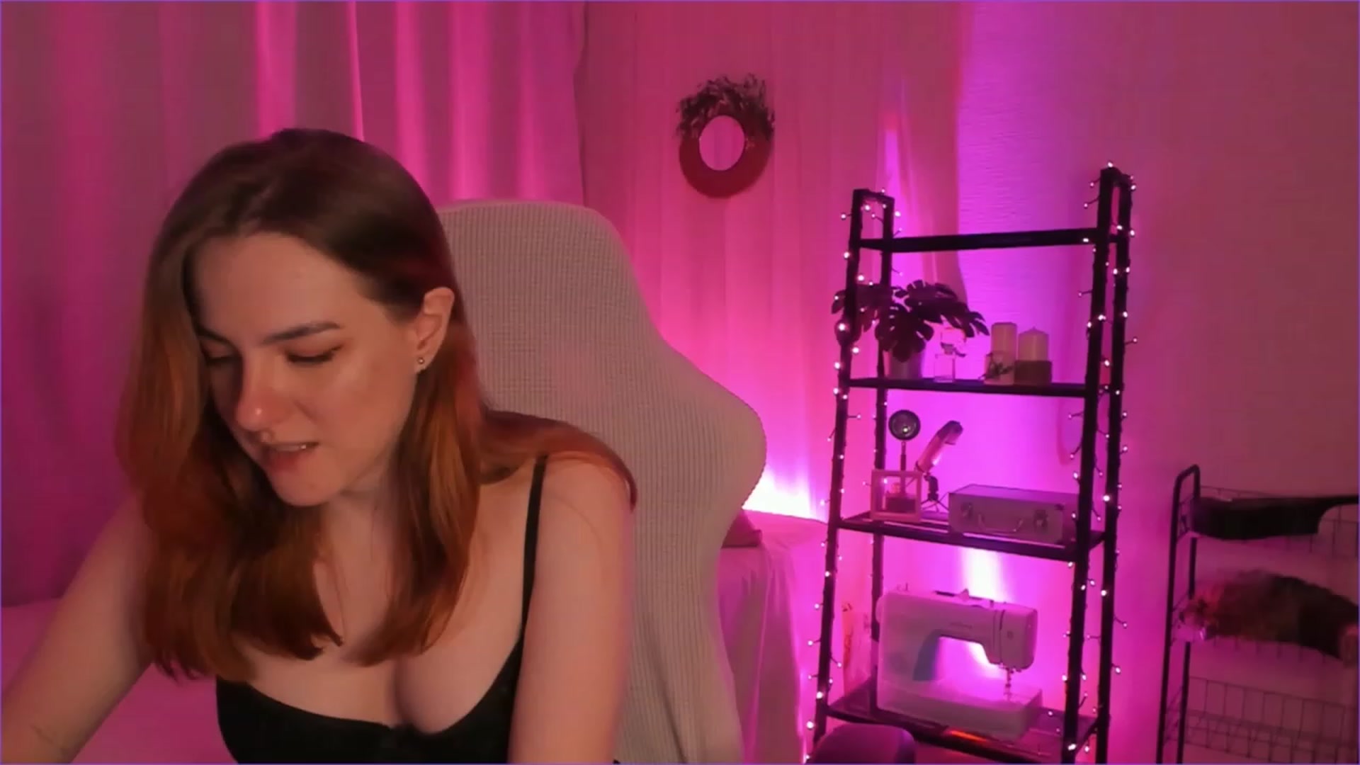 Gallery image thumbnail from Cathelyn's myfreecams stream on, 03/15/2023, 08:03 image 18 of 20