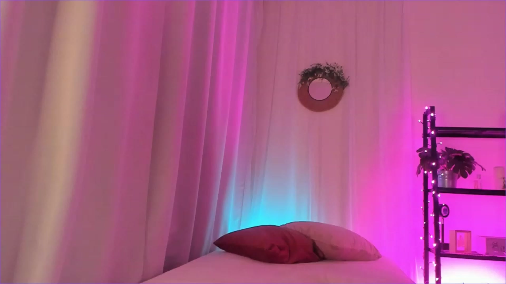 Gallery image thumbnail from Cathelyn's myfreecams stream on, 04/23/2023, 01:33 image 9 of 20