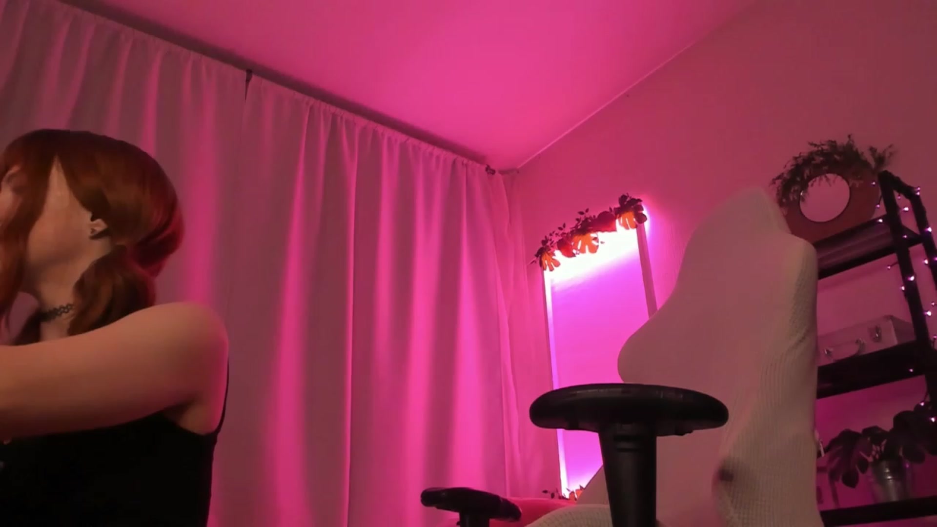 Gallery image thumbnail from Cathelyn's myfreecams stream on, 09/08/2023, 03:58 image 4 of 20