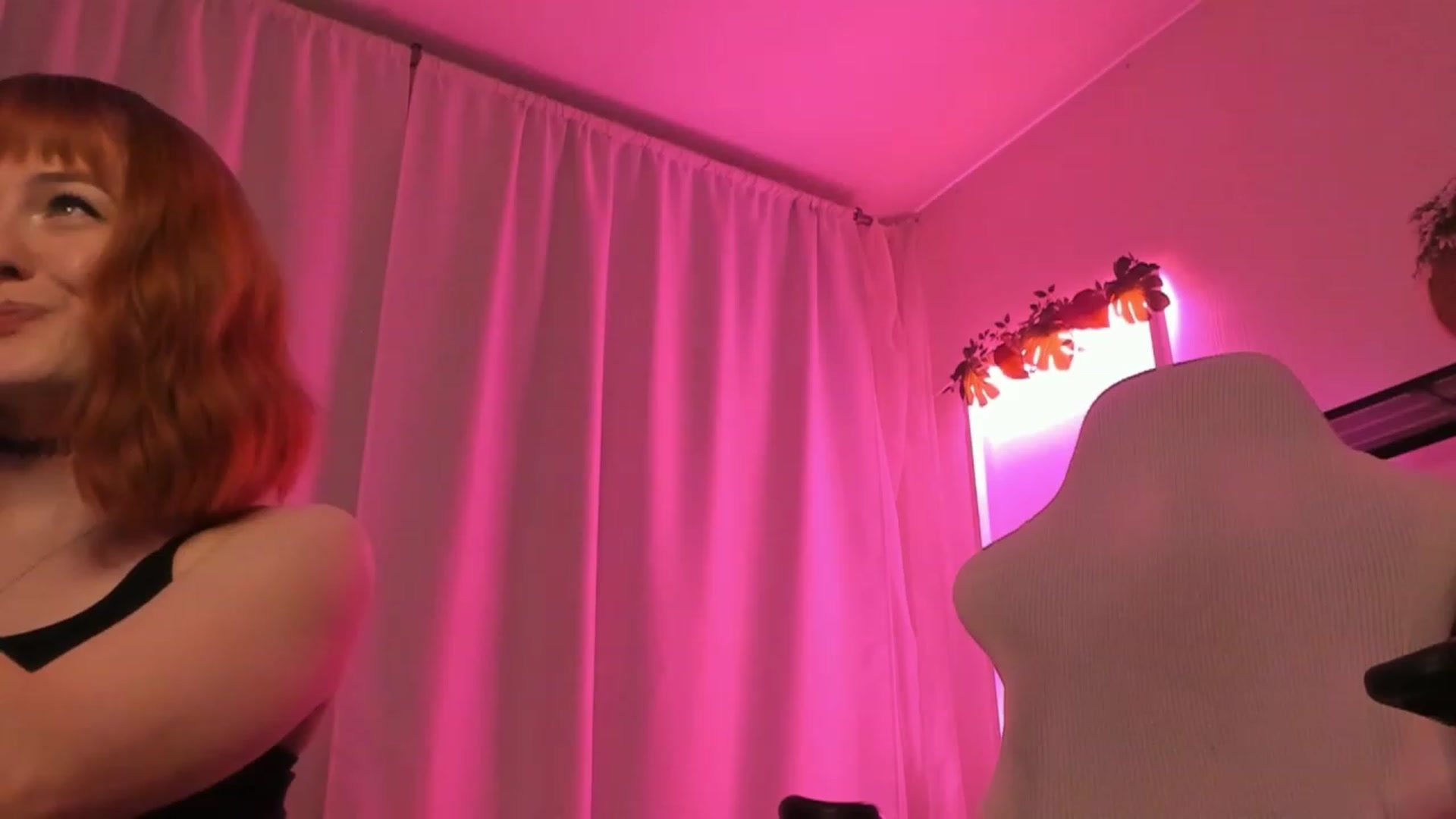 Gallery image thumbnail from Cathelyn's myfreecams stream on, 10/08/2023, 01:50 image 2 of 20