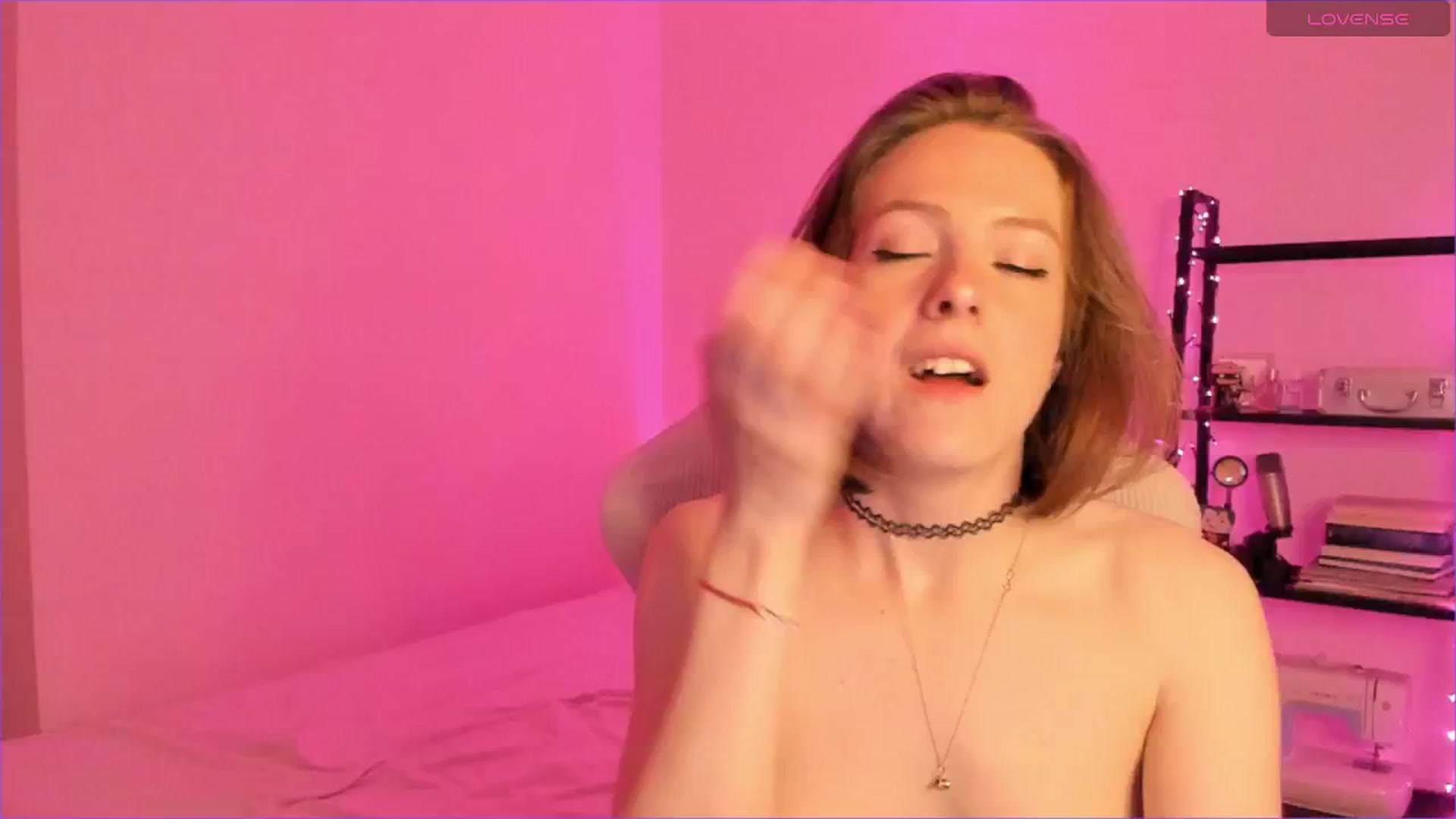 Gallery image thumbnail from Cathelyn's myfreecams stream on, 07/05/2024, 01:59 image 19 of 20