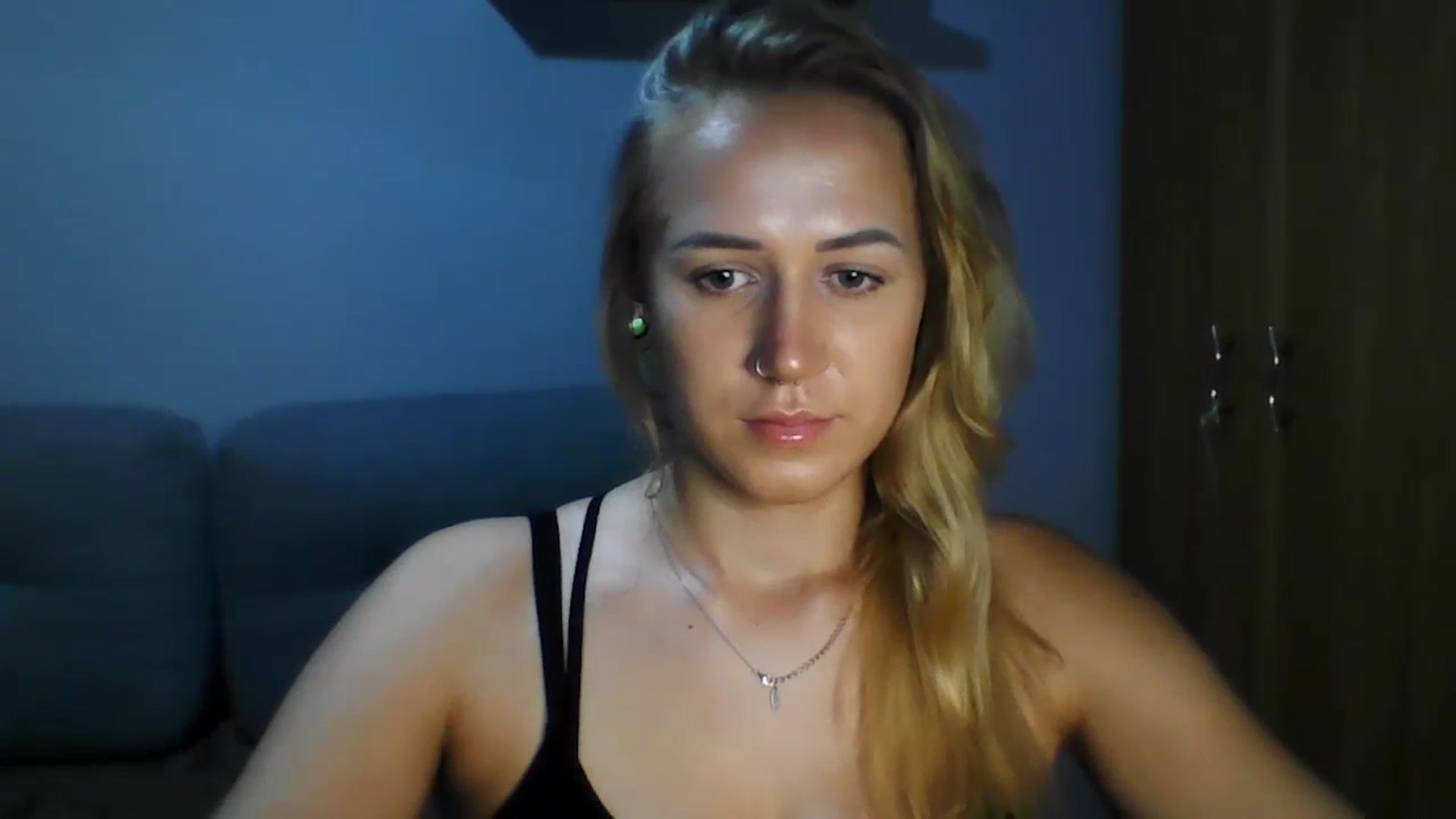 Gallery image thumbnail from CatrinLips's myfreecams stream on, 08/21/2023, 18:56 image 6 of 20