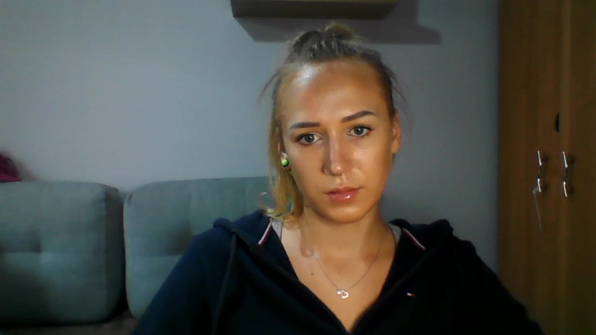Gallery image thumbnail from CatrinLips's myfreecams stream on, 08/23/2023, 08:45 image 14 of 20