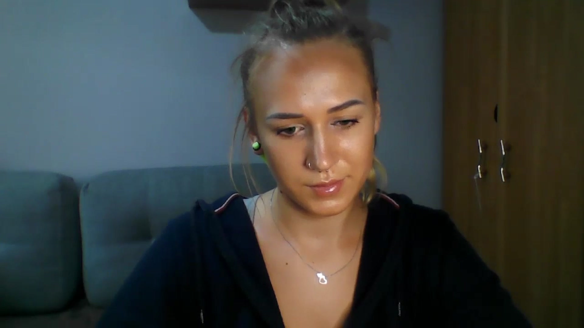 Gallery image thumbnail from CatrinLips's myfreecams stream on, 08/23/2023, 10:47 image 18 of 20