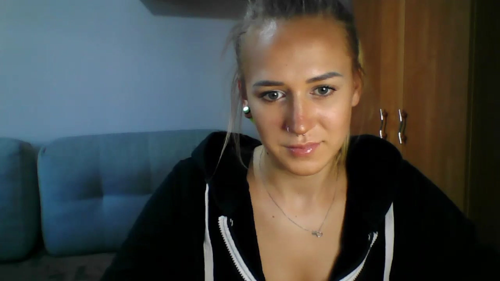 Gallery image thumbnail from CatrinLips's myfreecams stream on, 08/23/2023, 14:49 image 14 of 20