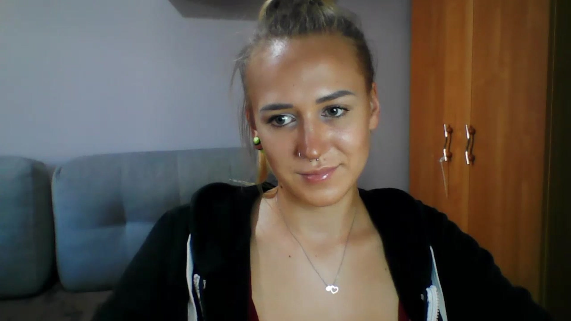 Gallery image thumbnail from CatrinLips's myfreecams stream on, 08/23/2023, 15:43 image 19 of 20