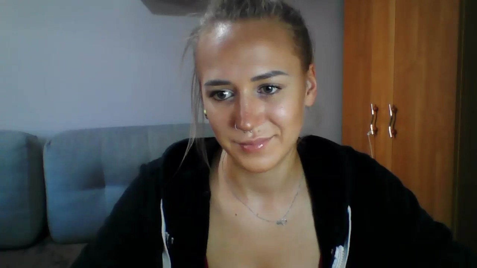 Gallery image thumbnail from CatrinLips's myfreecams stream on, 08/23/2023, 15:43 image 4 of 20