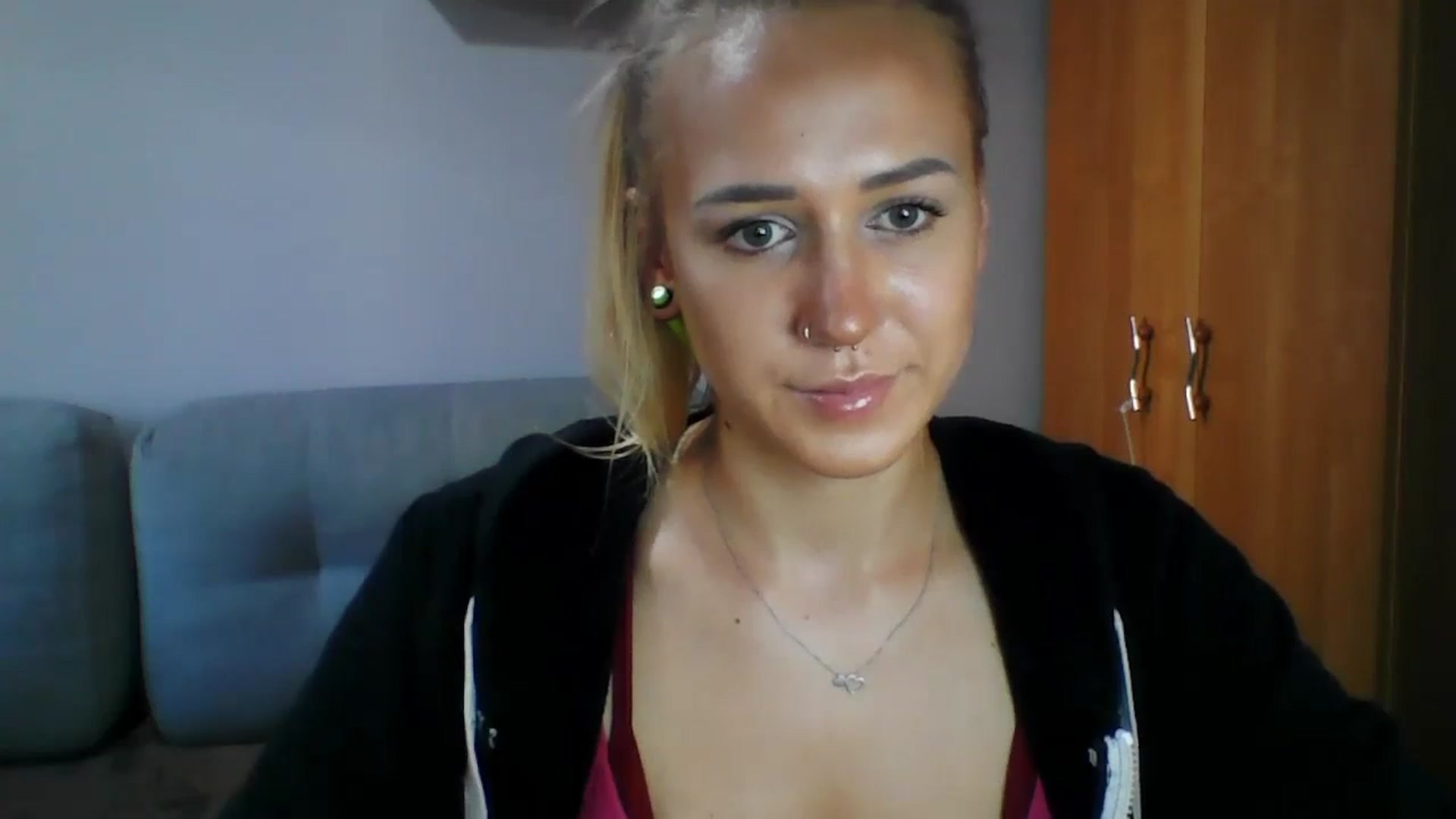 Gallery image thumbnail from CatrinLips's myfreecams stream on, 08/23/2023, 16:10 image 12 of 20