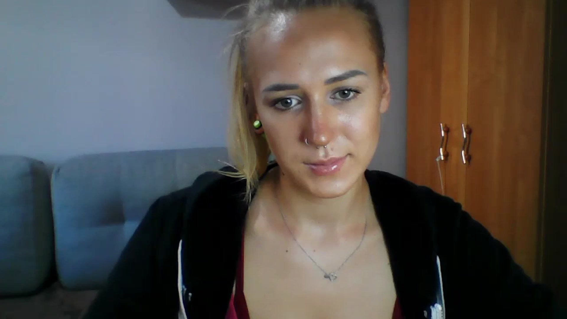 Gallery image thumbnail from CatrinLips's myfreecams stream on, 08/23/2023, 16:10 image 6 of 20