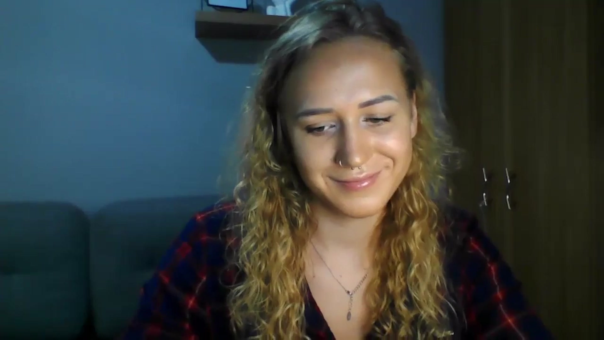 Gallery image thumbnail from CatrinLips's myfreecams stream on, 08/30/2023, 11:03 image 11 of 20