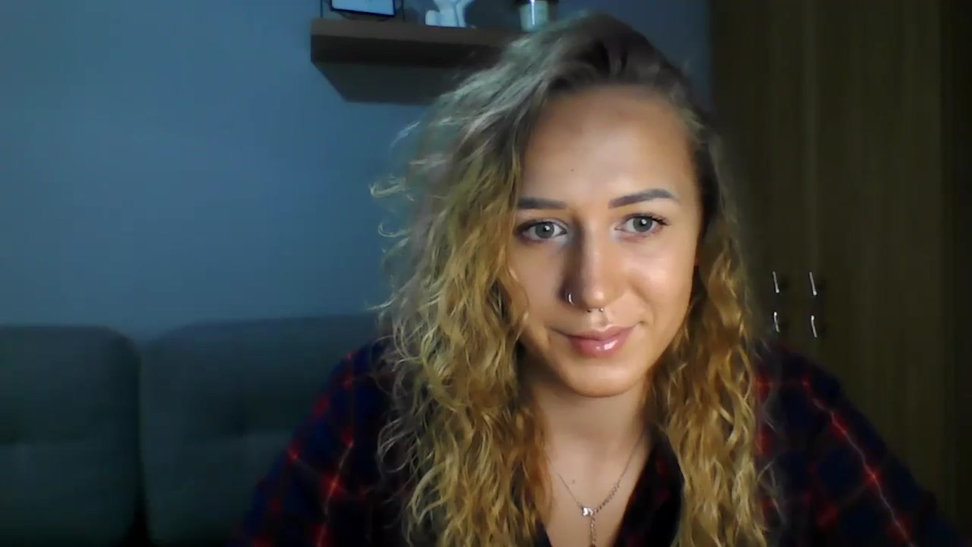 Gallery image thumbnail from CatrinLips's myfreecams stream on, 08/30/2023, 11:03 image 4 of 20