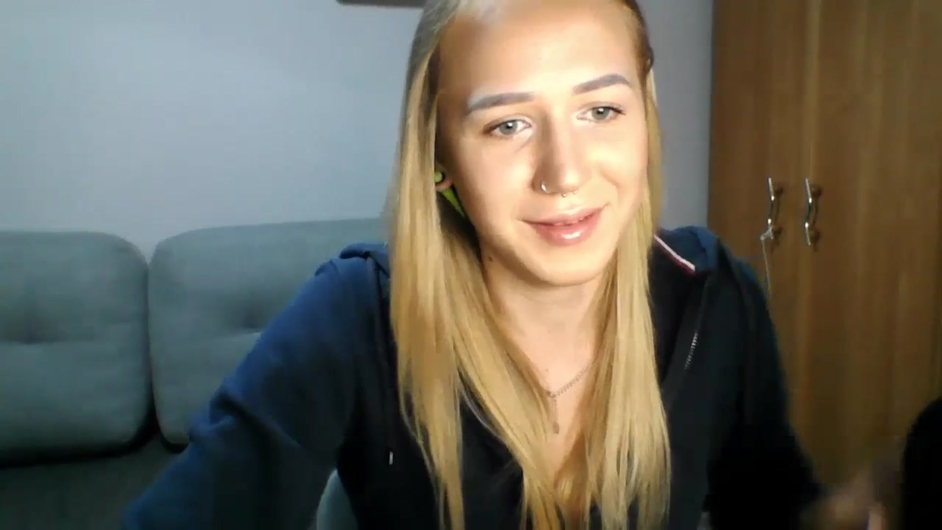 Gallery image thumbnail from CatrinLips's myfreecams stream on, 09/02/2023, 20:41 image 18 of 20