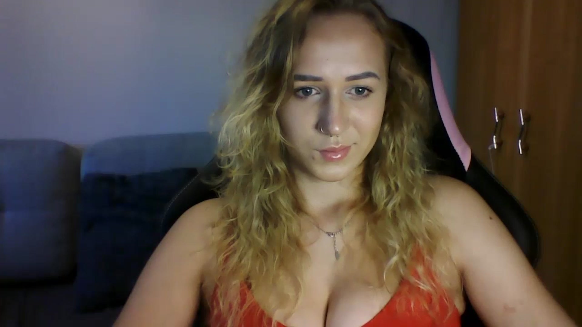 Gallery image thumbnail from CatrinLips's myfreecams stream on, 09/08/2023, 16:20 image 19 of 20