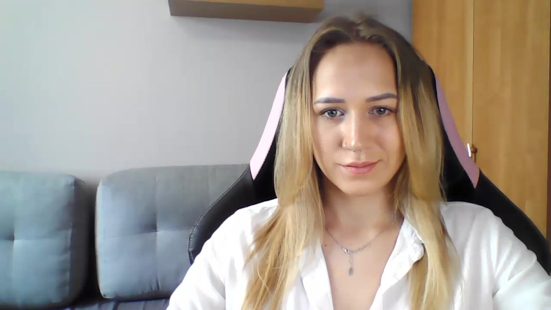 Gallery image thumbnail from CatrinLips's myfreecams stream on, 09/12/2023, 07:41 image 20 of 20