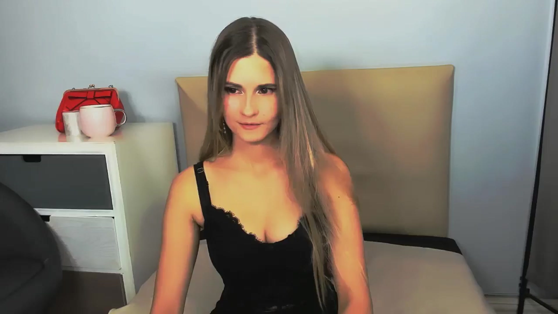 Gallery image thumbnail from CatrinStar's myfreecams stream on, 11/24/2025, 17:48 image 10 of 20