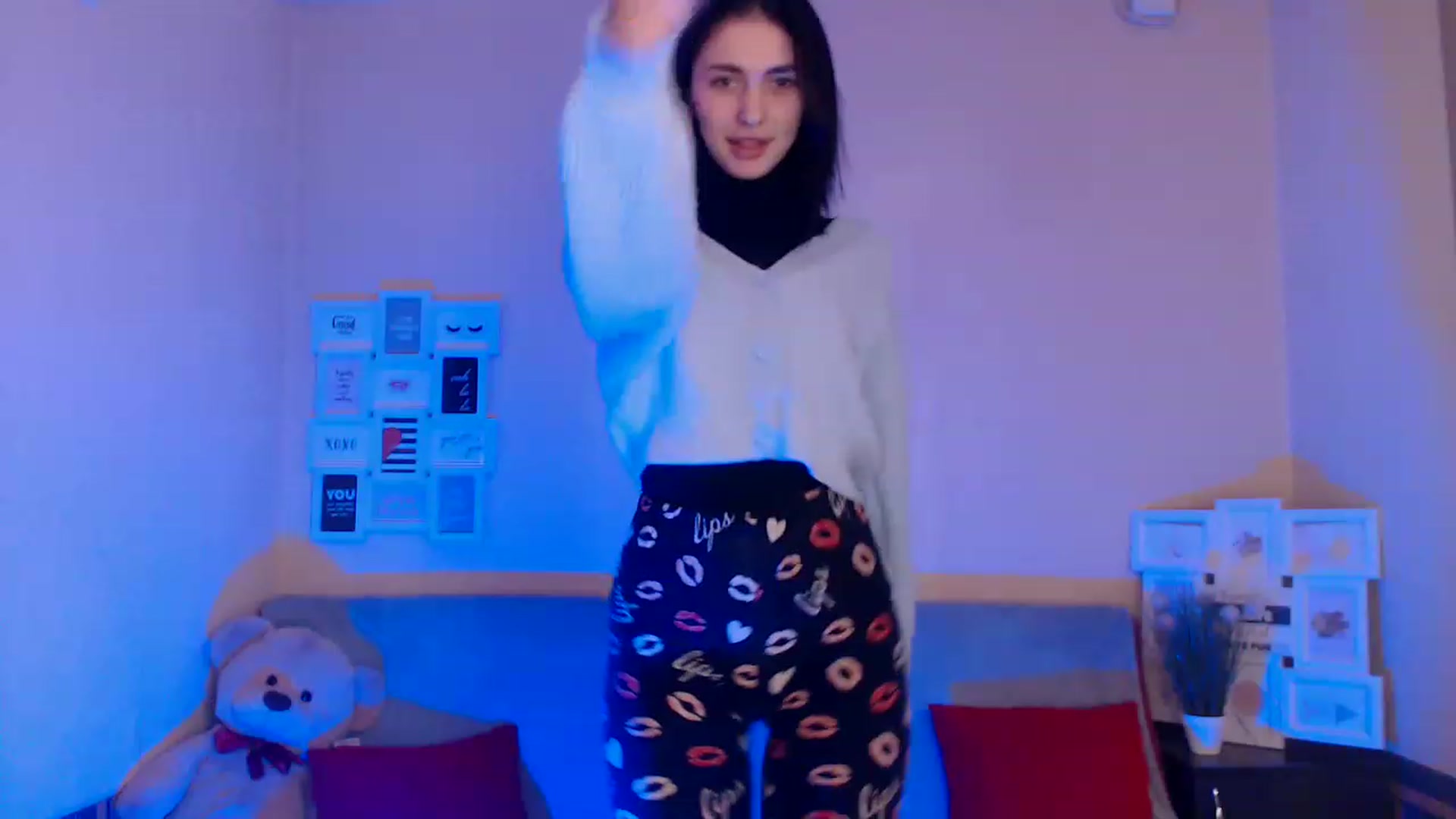 Gallery image thumbnail from Cattanna's myfreecams stream on, 01/30/2023, 08:23 image 9 of 20