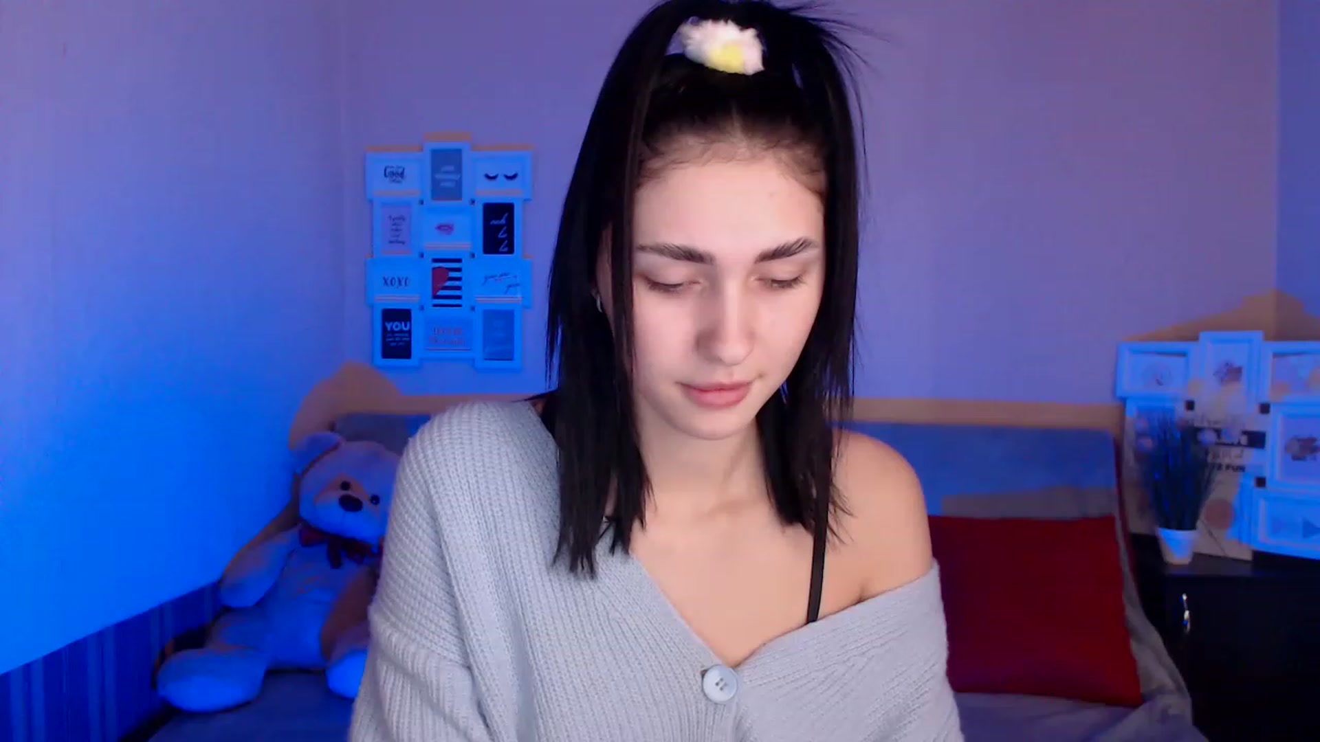Gallery image thumbnail from Cattanna's myfreecams stream on, 01/30/2023, 08:23 image 14 of 20