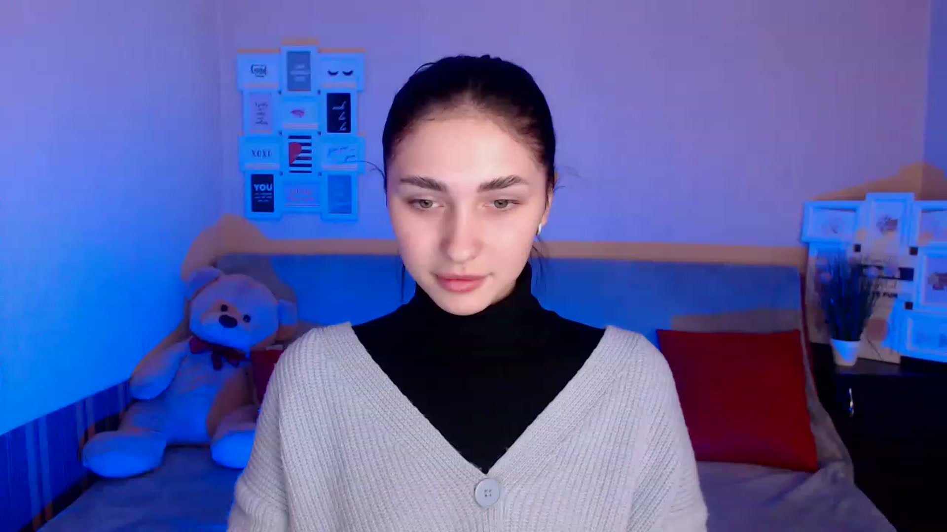 Gallery image thumbnail from Cattanna's myfreecams stream on, 01/30/2023, 08:23 image 4 of 20
