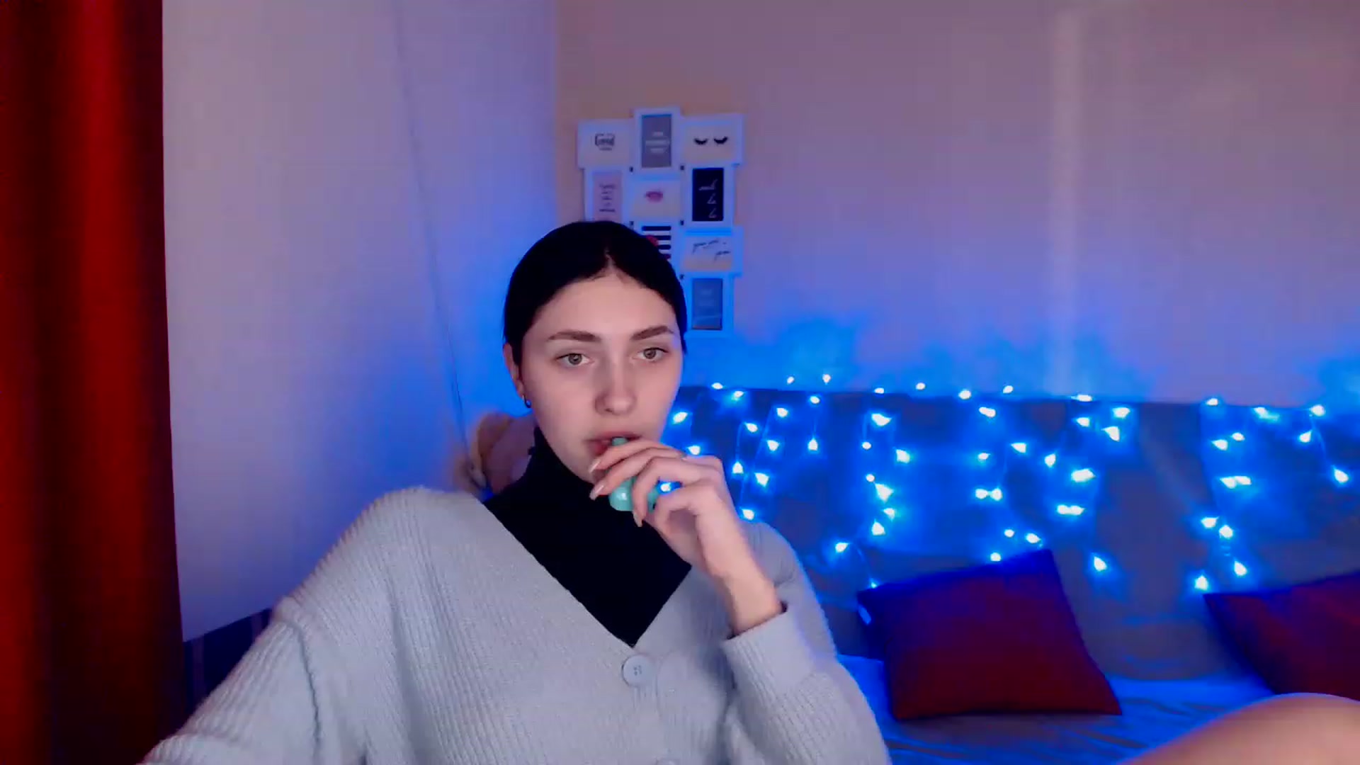 Gallery image thumbnail from Cattanna's myfreecams stream on, 02/17/2023, 09:55 image 10 of 20