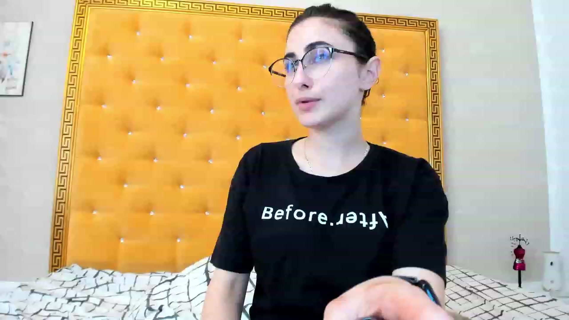 Gallery image thumbnail from Catteye's myfreecams stream on, 07/11/2023, 13:26 image 16 of 20