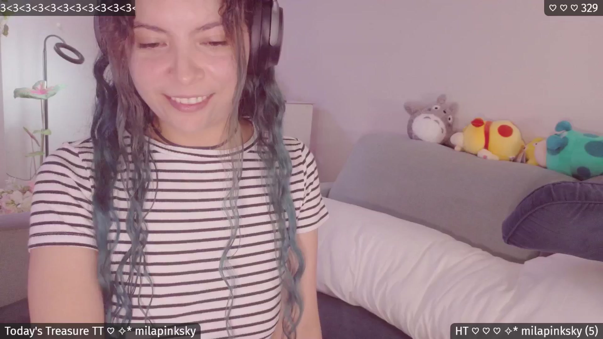 Gallery image thumbnail from Catwave's myfreecams stream on, 04/01/2026, 04:23 image 3 of 20