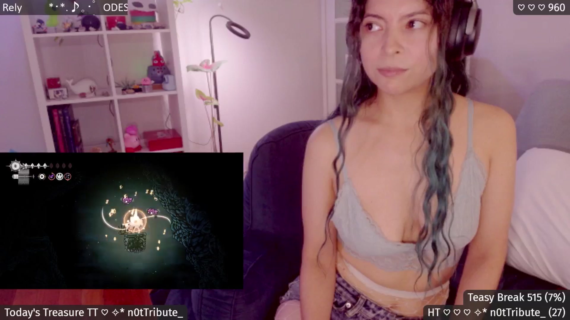 Gallery image thumbnail from Catwave's myfreecams stream on, 04/06/2026, 05:34 image 5 of 20