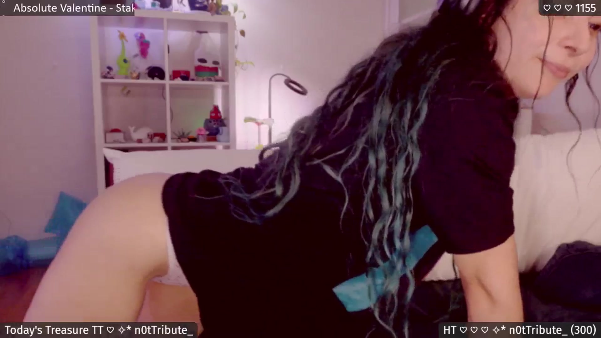 Gallery image thumbnail from Catwave's myfreecams stream on, 04/09/2026, 05:09 image 7 of 20