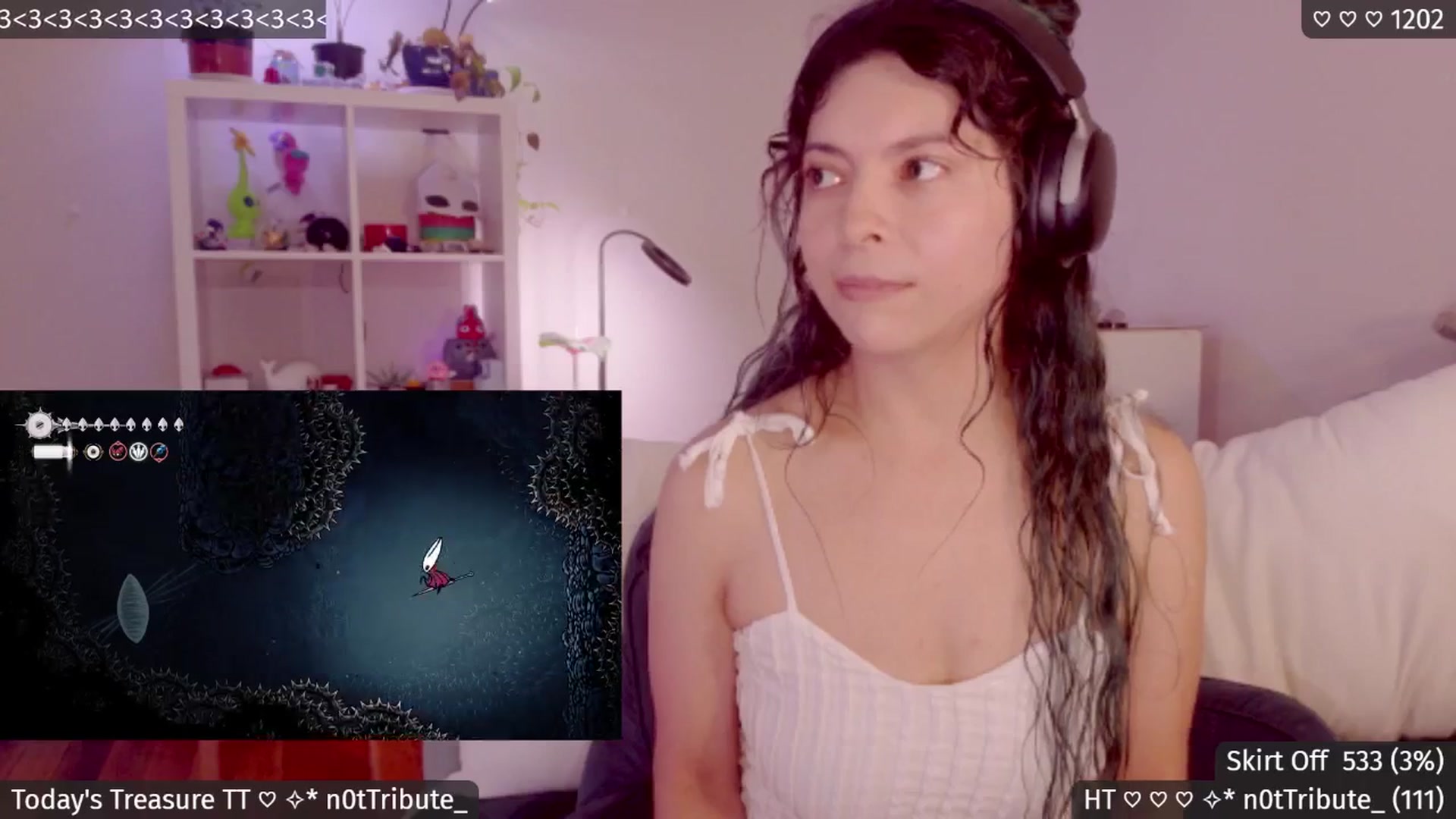Gallery image thumbnail from Catwave's myfreecams stream on, 04/10/2026, 05:21 image 4 of 20