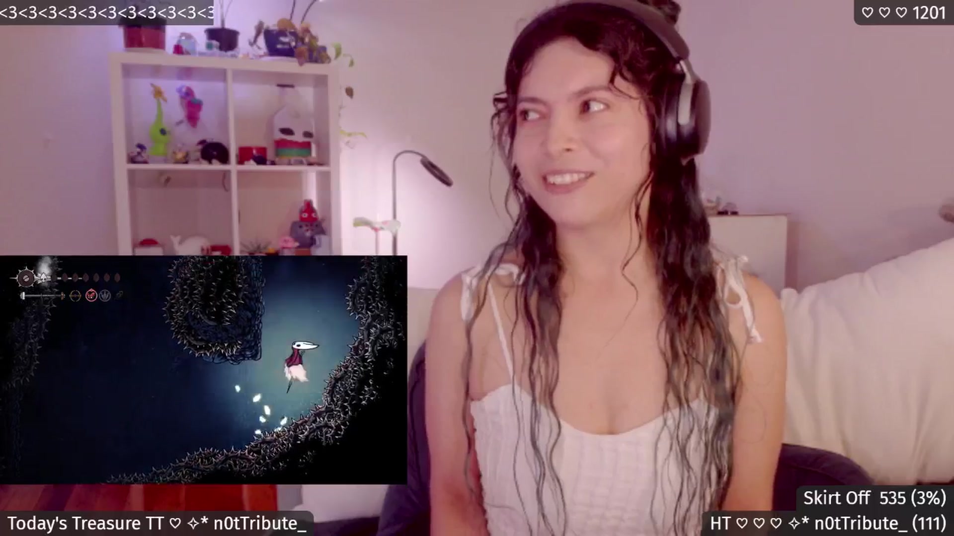 Gallery image thumbnail from Catwave's myfreecams stream on, 04/10/2026, 05:21 image 3 of 20
