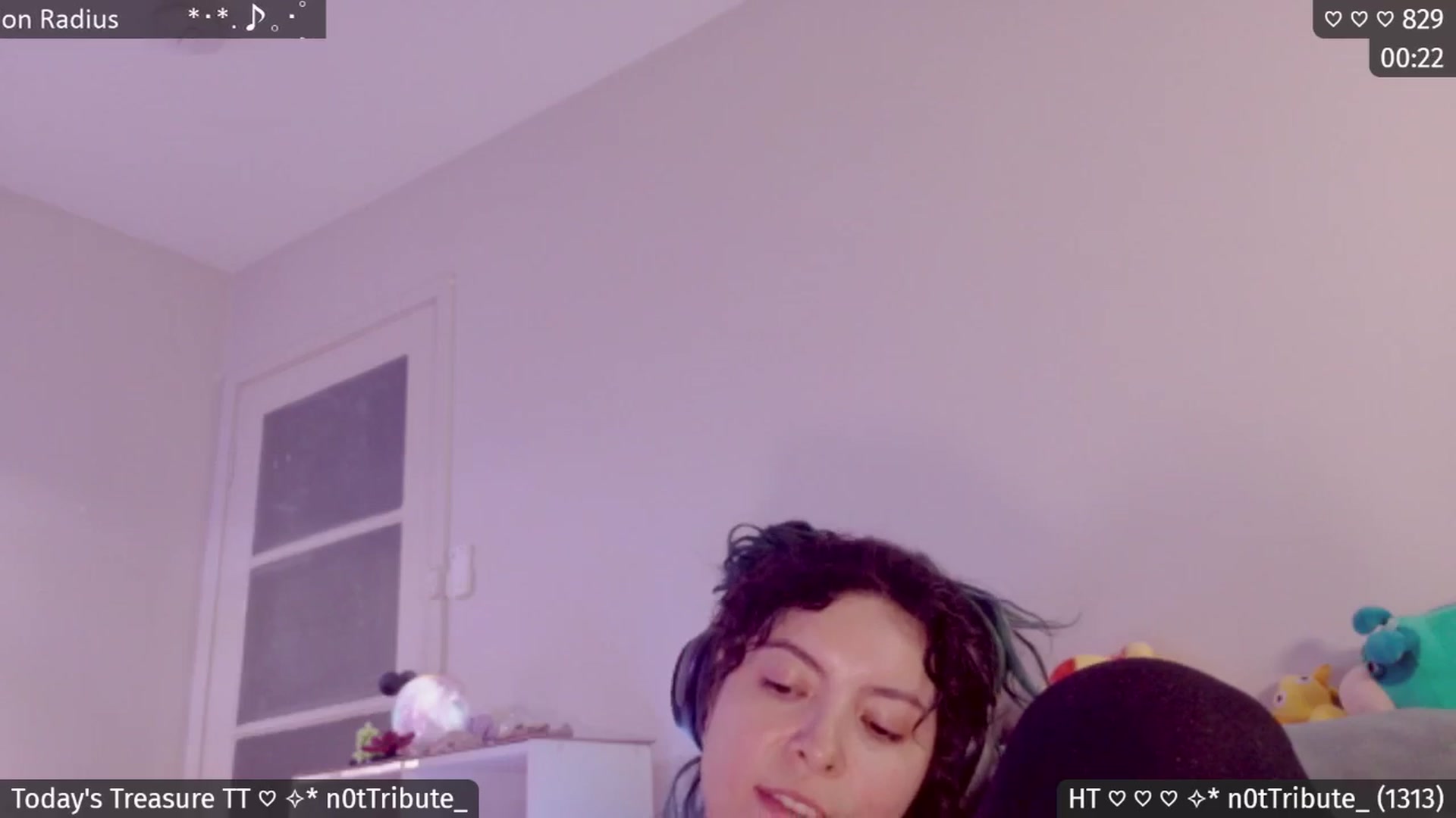 Gallery image thumbnail from Catwave's myfreecams stream on, 04/19/2026, 07:34 image 19 of 20